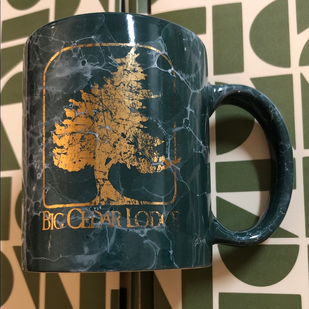 Dark Green Marble Mug Design with Gold Tree Accent